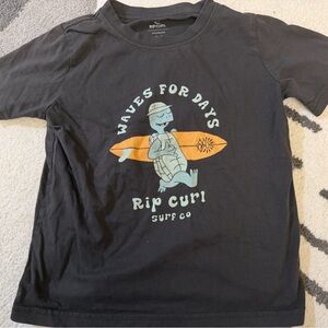 Rip Curl Dark Grey Kids T-Shirt with Turtle&Orange Surfboard Graphic